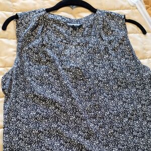 Express Monochrome Sleeveless Blouse